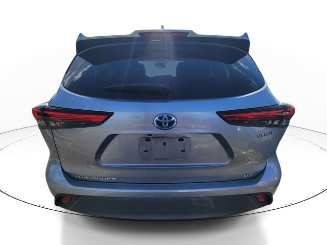 2020 Toyota Highlander Hybrid XLE