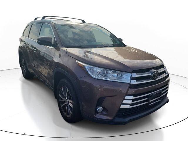 2017 Toyota HIGHLANDER XLE