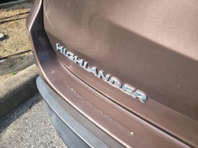 2017 Toyota HIGHLANDER XLE