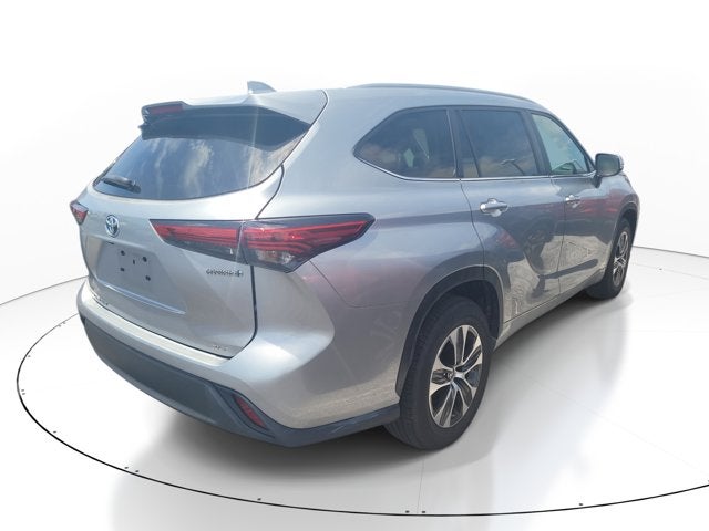 2023 Toyota Highlander Hybrid XLE