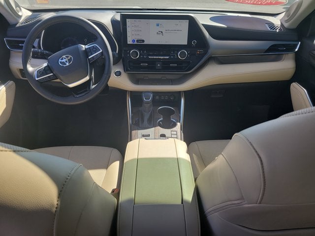 2025 Toyota HIGHLANDER Limited