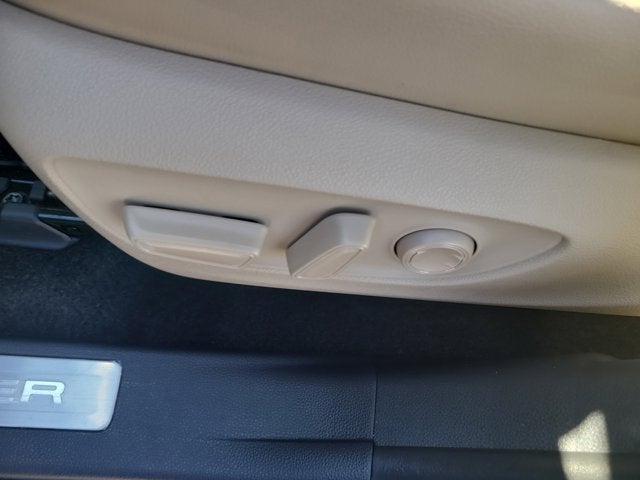 2025 Toyota HIGHLANDER Limited