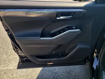 2026 Toyota Highlander Hybrid Hybrid Limited