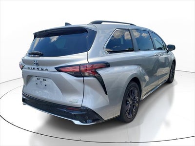 2023 Toyota Sienna XSE
