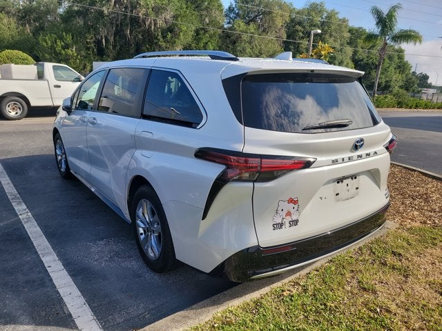 2023 Toyota SIENNA LIMITED Limited