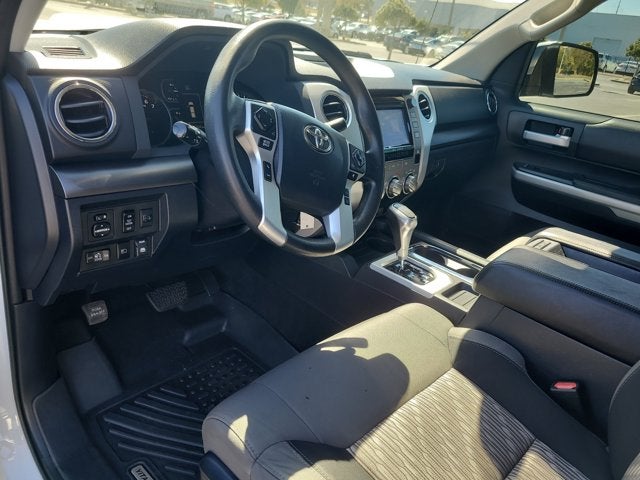 2018 Toyota TUNDRA 4X2 SR5