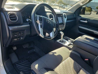 2018 Toyota TUNDRA 4X2 SR5