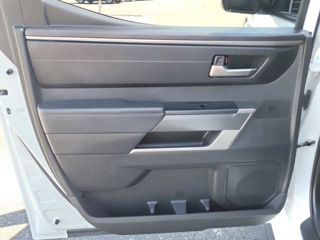 2024 Toyota TUNDRA 4X4 SR5