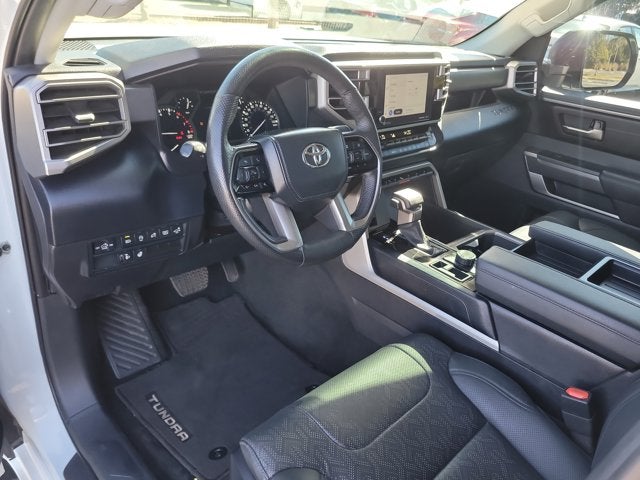 2024 Toyota TUNDRA 4X4 SR5