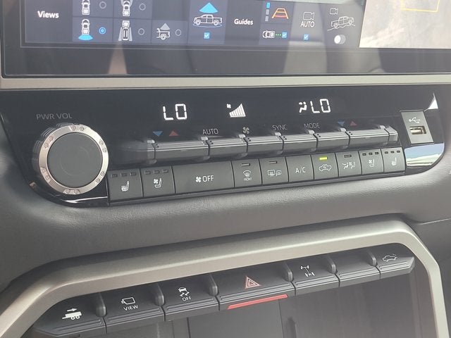 2026 Toyota TUNDRA 4X4 Platinum