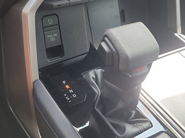 2026 Toyota TUNDRA 4X4 Platinum