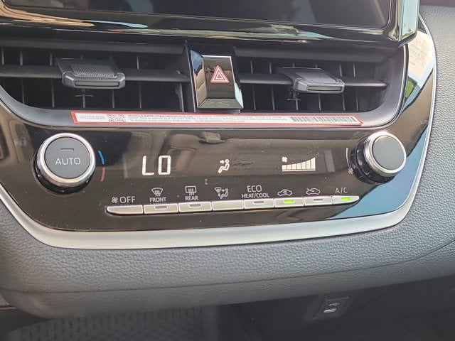 2025 Toyota COROLLA LE