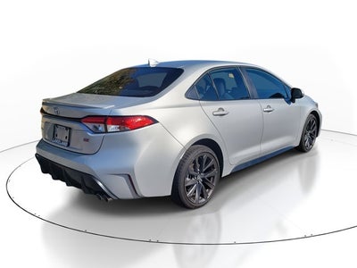 2025 Toyota COROLLA SE