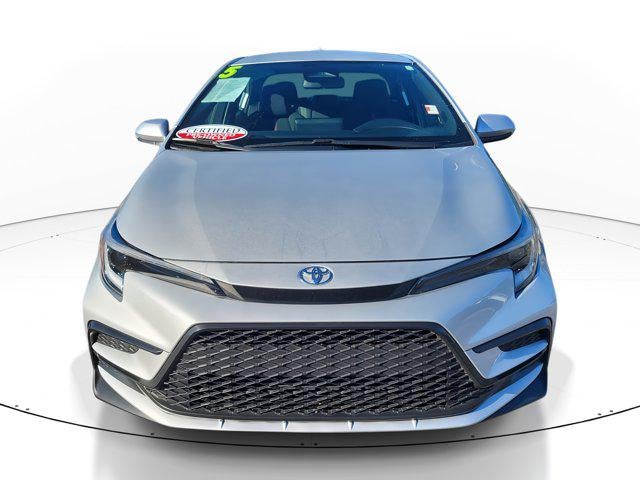 2025 Toyota COROLLA SE