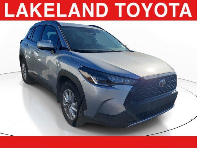 2024 Toyota Corolla Cross LE
