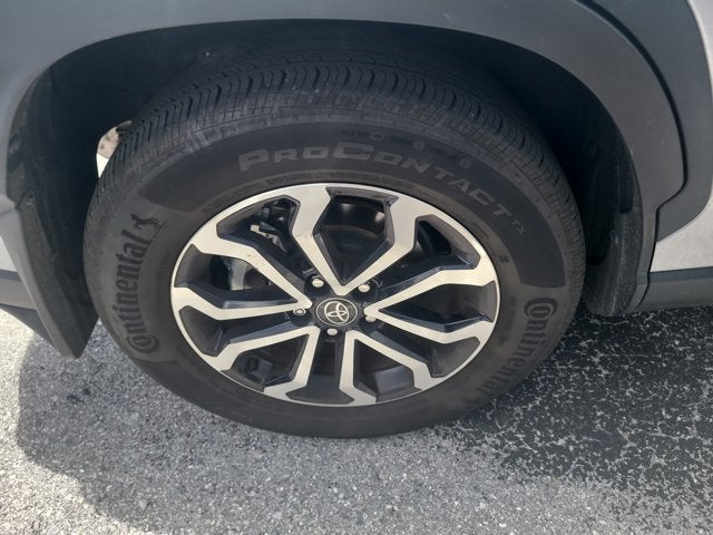 2024 Toyota Corolla Cross Hybrid Hybrid SE