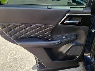 2023 Mitsubishi Outlander SEL