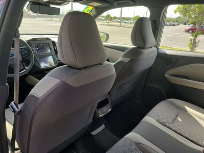 2025 Subaru Forester Base