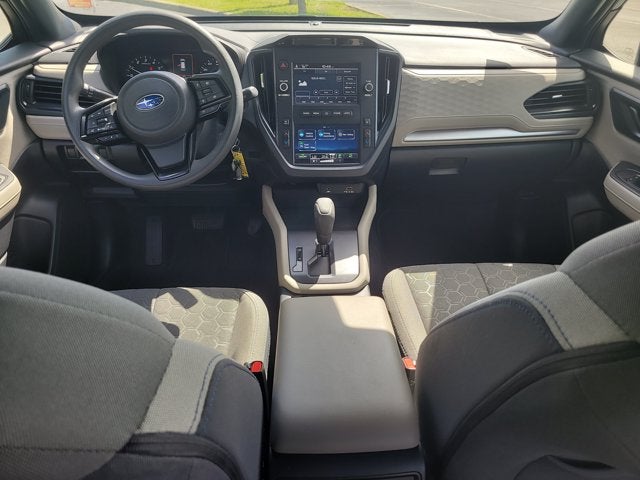 2025 Subaru Forester Base