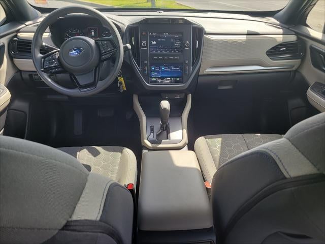 2025 Subaru Forester Base