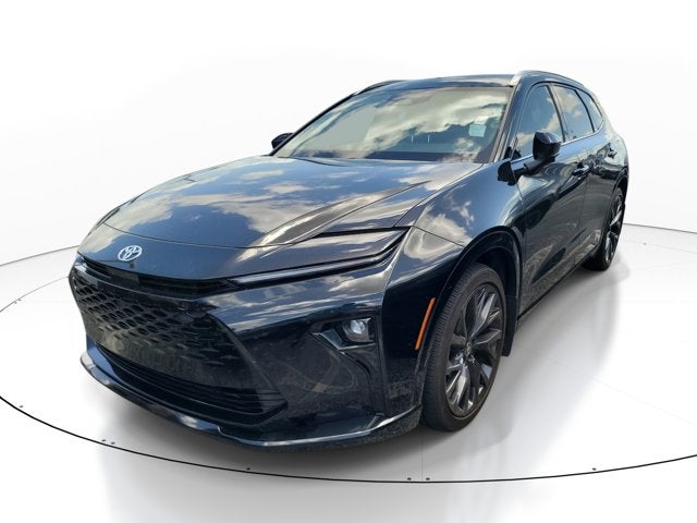 2025 Toyota Crown Signia XLE