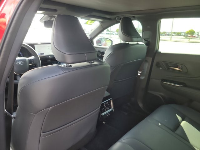 2025 Toyota Toyota Crown Signia Limited