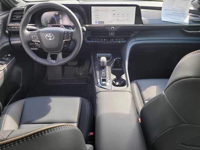 2025 Toyota Toyota Crown Signia Limited