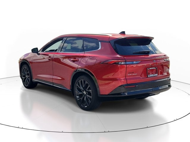 2025 Toyota Toyota Crown Signia XLE