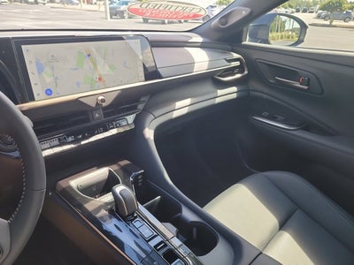 2026 Toyota Toyota Crown Signia XLE