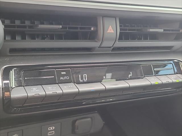 2023 Toyota Prius LE