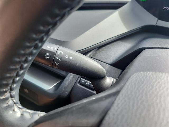 2023 Toyota Prius LE