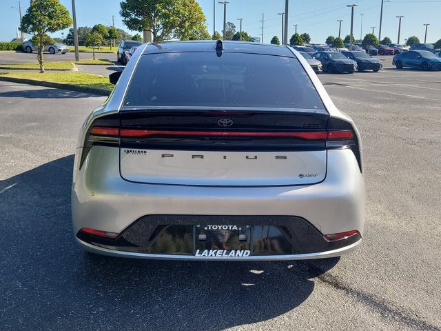 2025 Toyota Prius LE
