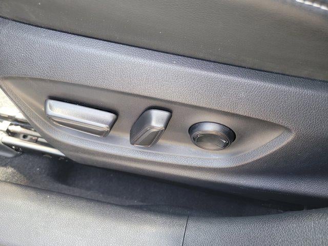 2021 Toyota PRIUS PRIME XLE