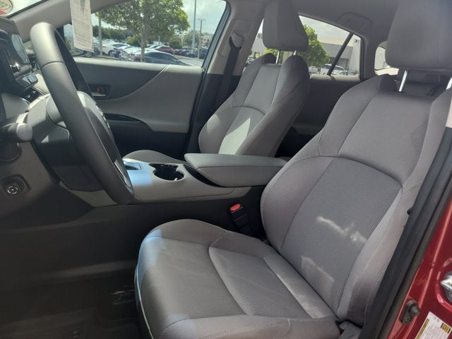 2023 Toyota Venza LE