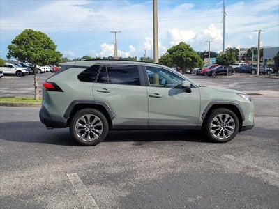 2021 Toyota RAV4 XLE Premium