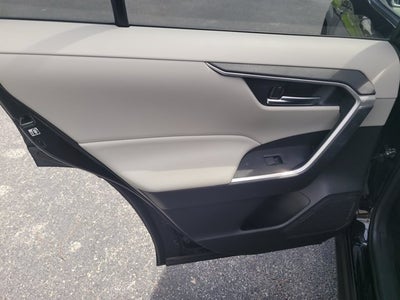 2021 Toyota RAV4 Hybrid Hybrid XLE