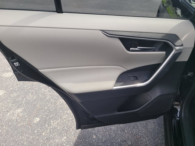 2021 Toyota RAV4 Hybrid Hybrid XLE