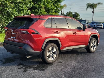 2025 Toyota RAV4 Hybrid XLE