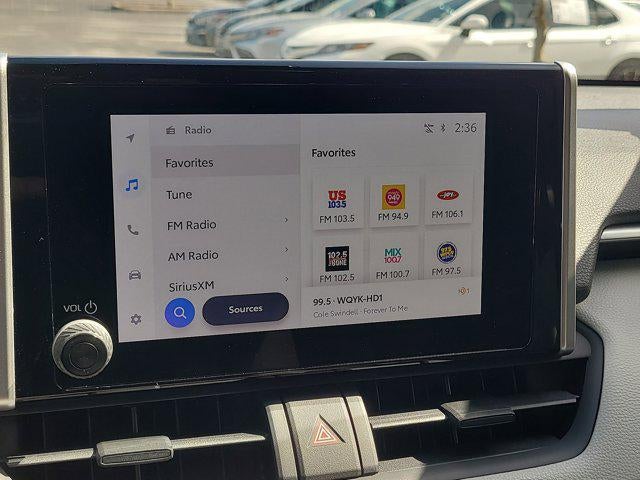 2024 Toyota RAV4 HYBRID Hybrid XLE