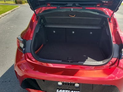 2025 Toyota COROLLA HATCHBACK SE