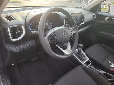 2025 Hyundai Venue SE