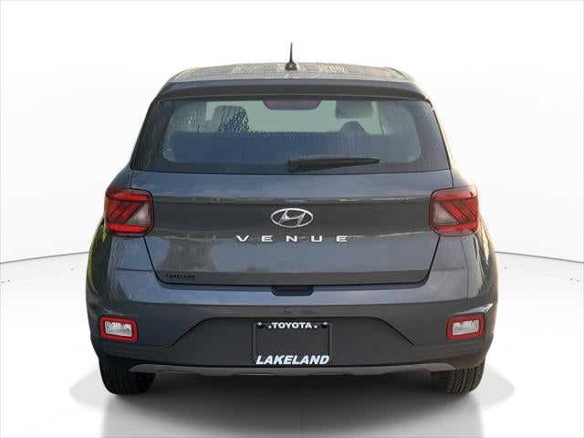 2025 Hyundai Venue SE