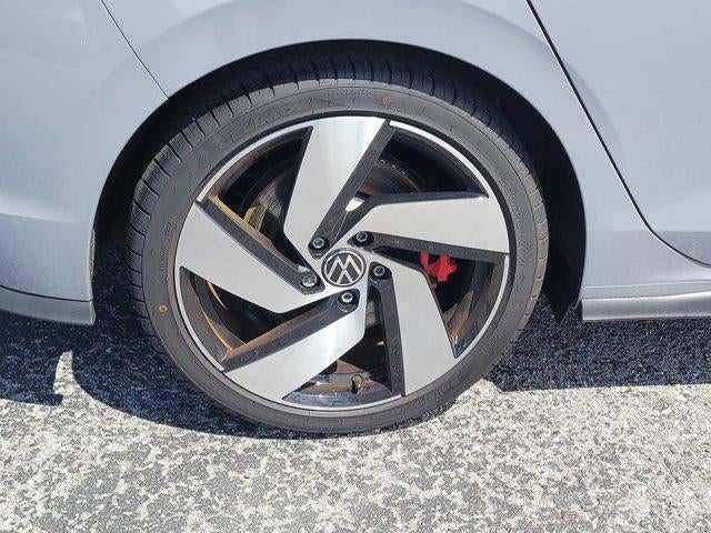 2024 Volkswagen Golf GTI S