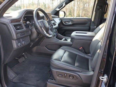 2023 Chevrolet Suburban LT