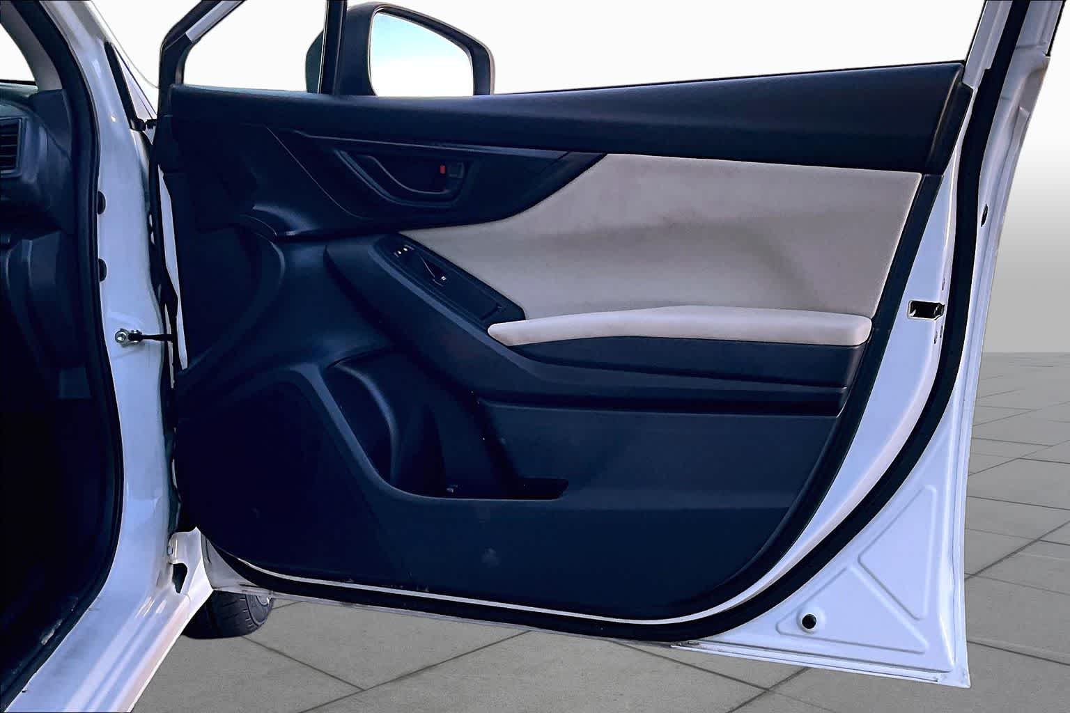 2023 Subaru Impreza 4-door CVT