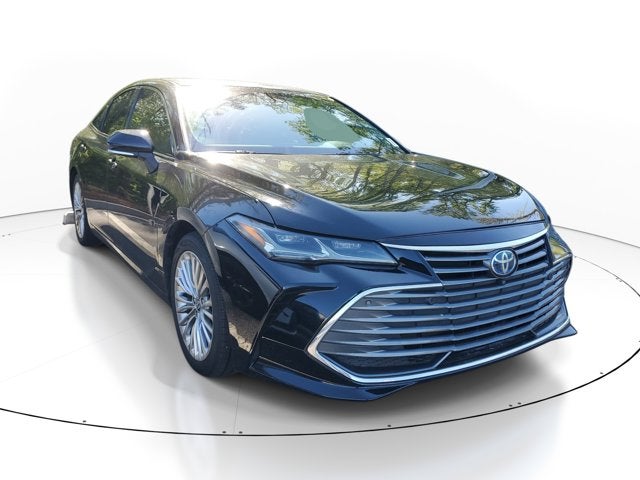 2022 Toyota Avalon Hybrid Limited