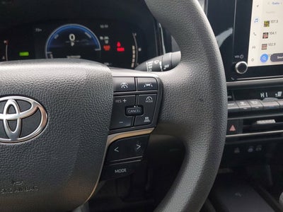 2025 Toyota Camry LE
