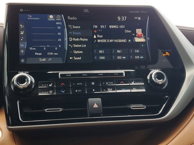 2022 Toyota Highlander Platinum