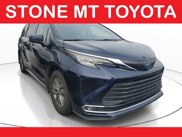 2021 Toyota Sienna XLE