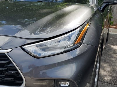 2020 Toyota Highlander Hybrid LE